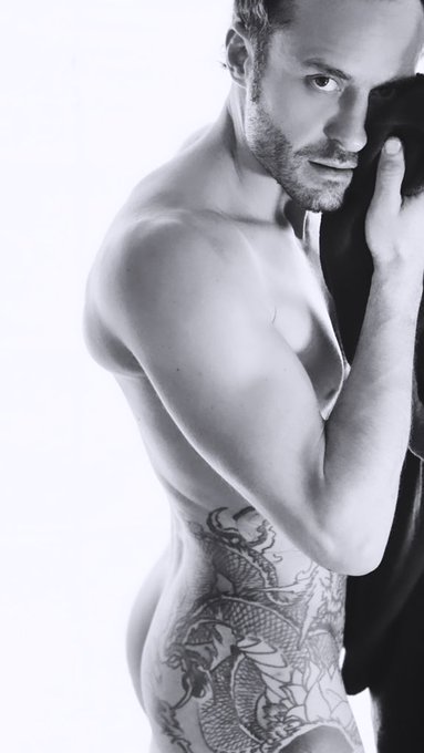 Shooting du jour 🔥📸  #model #StayHome #couple #photography #love https://t.co/iKvqT8hKDv<a href="/tag/model"class="tags">#model</a><a href="/tag/stayhome"class="tags">#StayHome</a><a href="/tag/couple"class="tags">#couple</a><a href="/tag/love"class="tags"><span>#love</span></a><a href="/tag/photography"class="tags"><span>#photography</span></a>