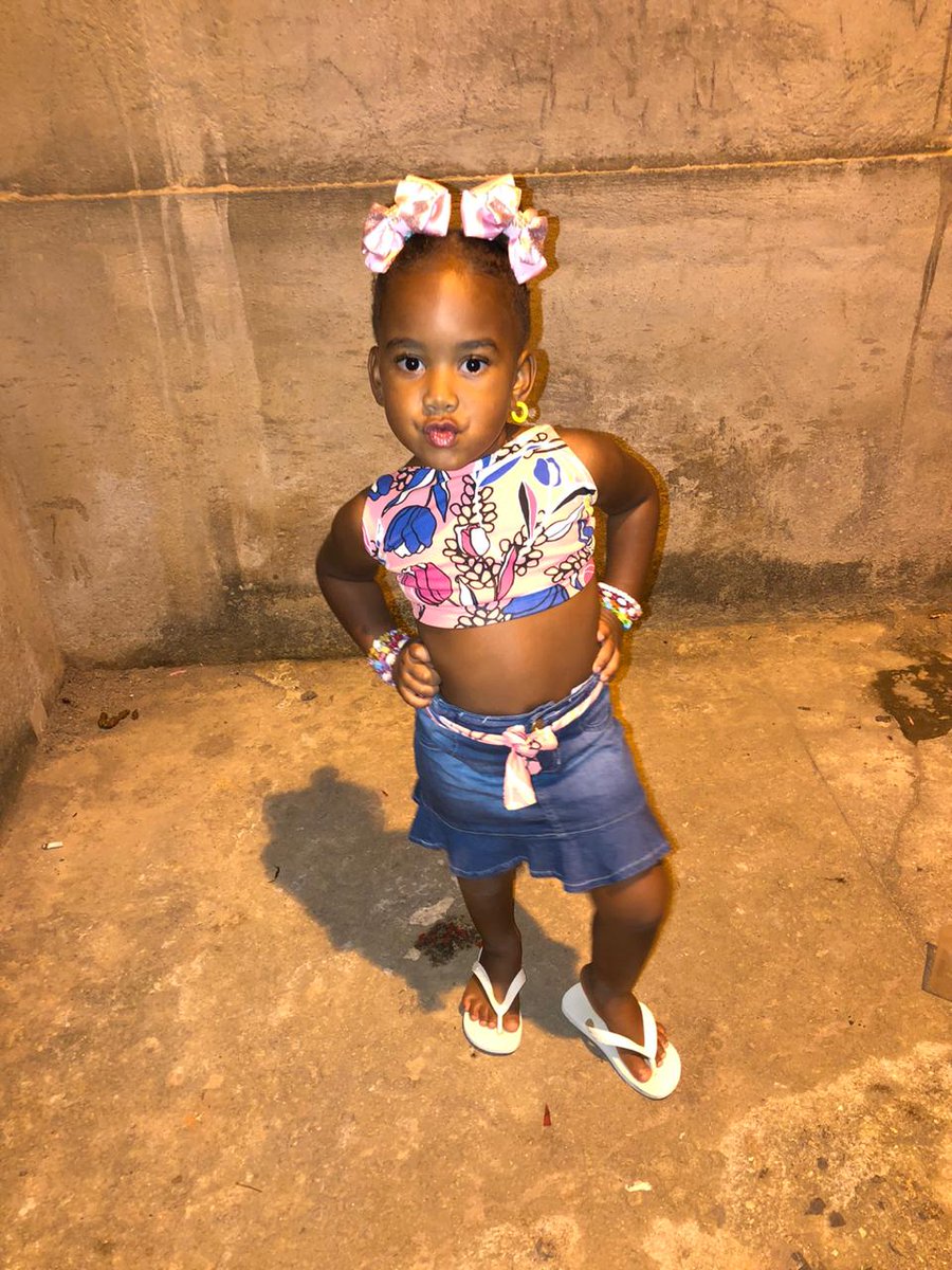 Taiza05066244's tweet photo. Oque seria de min se não fosse vcs?????? Gratidão mais um dia das mães ao lado de vcss  💙💗💙💗💙💗 https://t.co/QahgityCBx