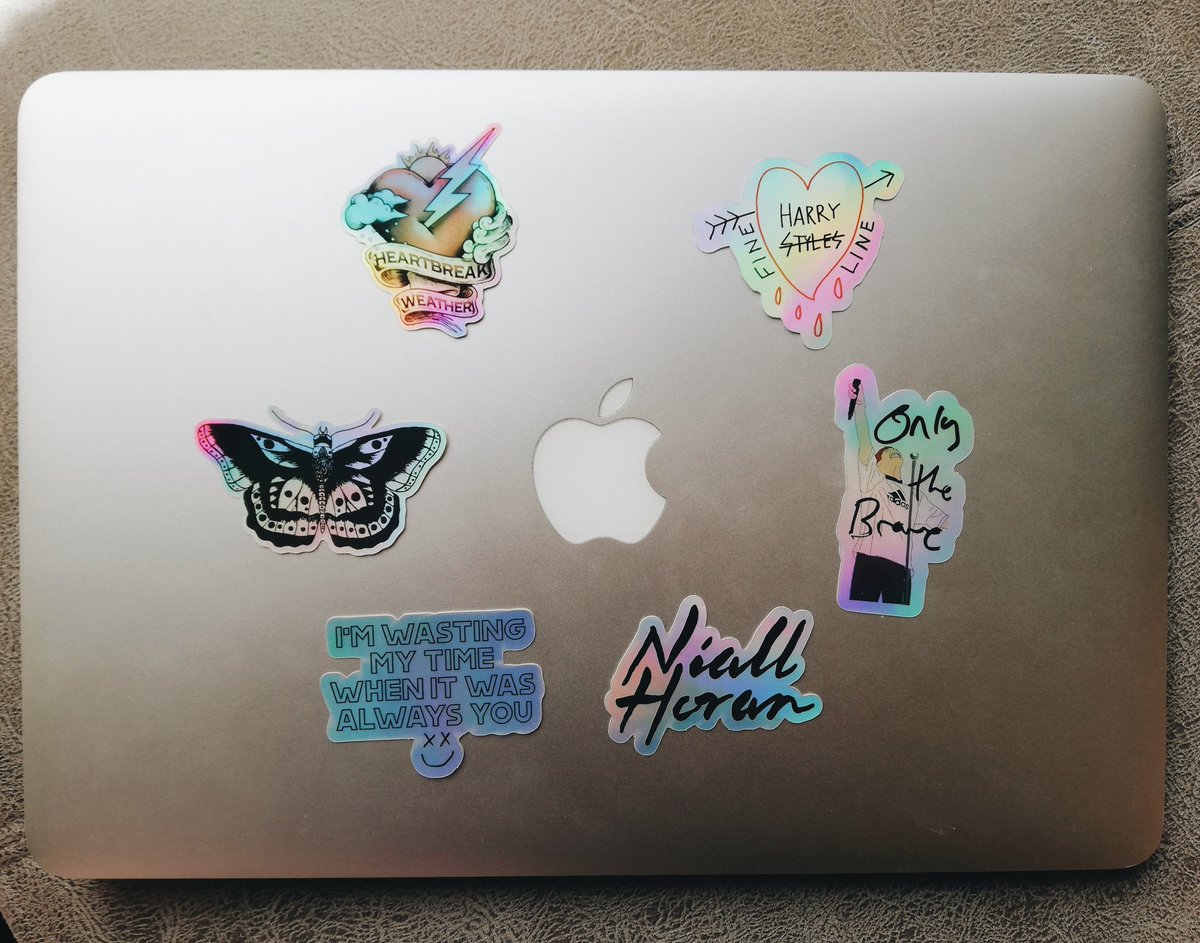 FangirlStickers's tweet photo. If you want to combine some stickers even if they are not from the same artist write me a message to create a custom ad 

https://t.co/vFOTLL1v0R

#LouisTomlinson #NiallHoran #HarryStyles #Walls #OnlyTheBrave #HeartbreakWeather #FineLine #LTHomeTour #LTWTAtHome https://t.co/jxRWbvIJoM