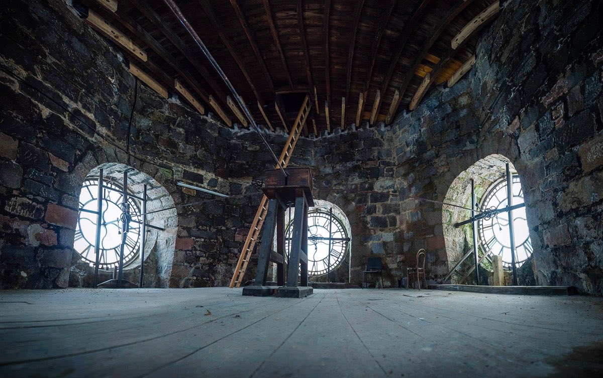 AndrewPBrooks's tweet image. Up high in the Clock Tower of St. Nicholas Kirk in #Aberdeen, from a visit a couple of years ago.

#church #history #photography #clocktower