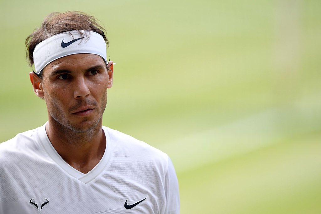 Wimbledon starts and Rafa is strong. Not enough to beat Roger Federer in the sf, but nothing to be upset about.R1 Sugita 6-3/6-1/6-3R2 Kyrgios 6-3/3-6/7-6/7-6R3 Tsonga 6-2/6-3/6-2R4 Sousa 6-2/6-2/6-2QF Querrey 7-5/6-2/6-2SF Federer 6-7/6-1/3-6/6-4