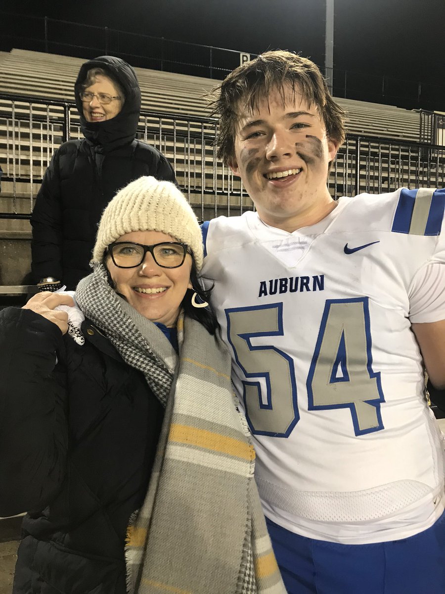 laurenhixon_'s tweet image. Happy Birthday to the best Mother’s Day gift 🎁! Brought my @davidhixon_ home from the hospital on Mother’s Day 2002.  He has been a blessing every day of his life. He changes the atmosphere with his contagious joy everywhere he goes. He is a model of compassion and servant hood!