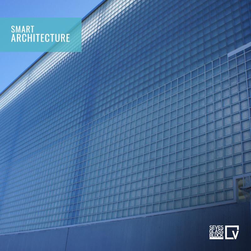 pua_javier's tweet photo. Impresionante proyecto para dejar entrar la luz natural ¿Que te parece? 💠🏙️
https://t.co/VvKrhZ4NAt
#architecture #arquitectura #bloquedevidrio #decoracion #arquitectos #construction #lightcontrol #energysaving #selfcleaning https://t.co/E4Ty11emjO