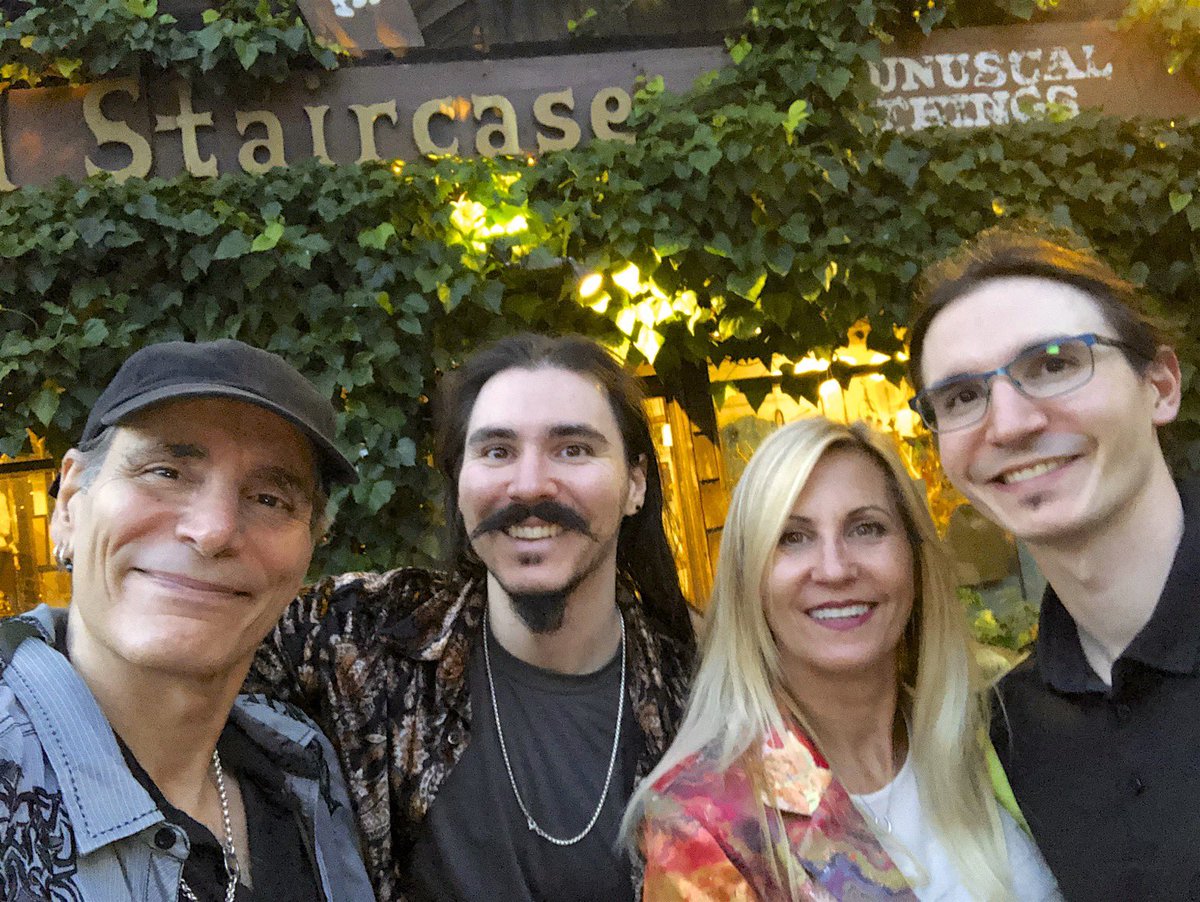 stevevai's tweet photo. (2/3) https://t.co/o8ybiMp19v