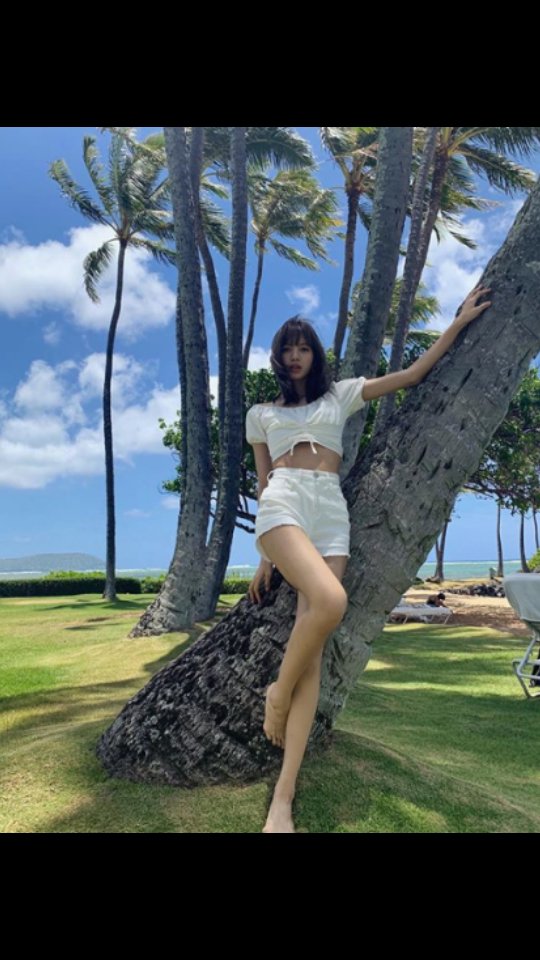 Lisa57053078's tweet photo. Happy day💛🏖🍹😍😊 https://t.co/89BqysTywh