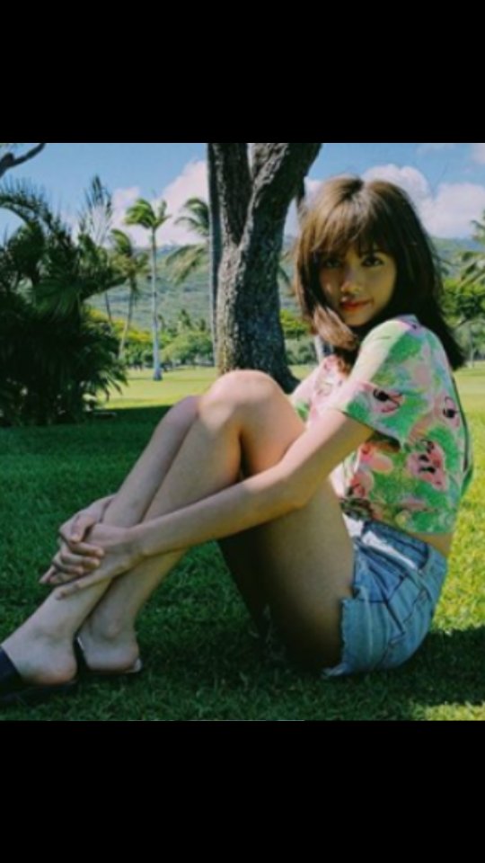 Lisa57053078's tweet photo. 📸😁💛🍹🏖😚😀🤗💗💖 https://t.co/cADMZyvhsd