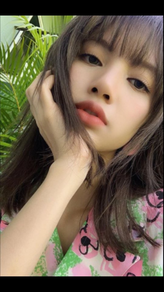 Lisa57053078's tweet photo. 📸😁💛🍹🏖😚😀🤗💗💖 https://t.co/cADMZyvhsd