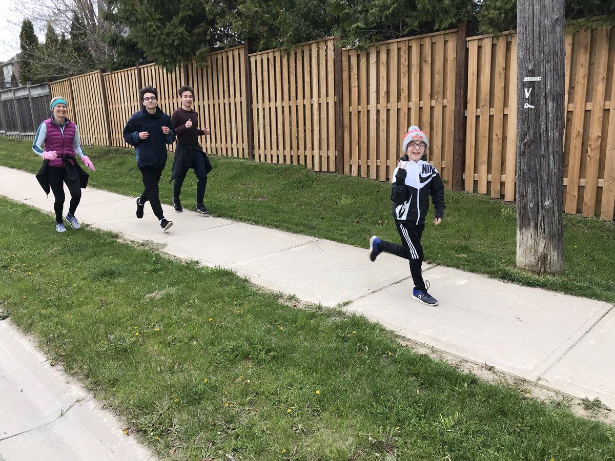 JoeMastrandrea's tweet photo. We did it!   5k @OvarianCanada #rfoctogether   Go #teamkelley #HappyMothersDay2020 https://t.co/tCQQhARxkq