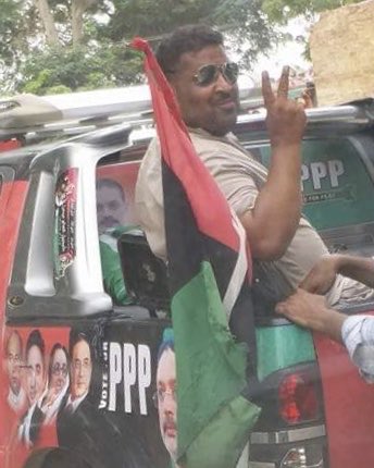 “ Mat Samjhoo Hum Nai Bhulla Diya “. Political workers are the real assets for parties. Kami Baloch’s efforts for PPP will always be remembered. Lots of prayers for you brother. May  Allah grant him the highest rank in Jannah.