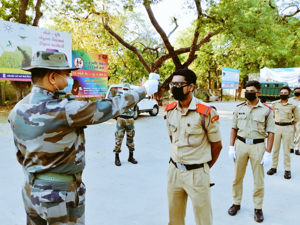 DefencePRO_Guj's tweet photo. #NationalCadetCorps #Anand Day32 #ExNCCYogdan #Gujarat Cadets of #4GujBn #13GujBn #2CTC now used 2 daily grind.Briefing/medicals followed by deployment #MoDAgainstCorona @SpokespersonMoD
@HQ_DG_NCC @PIBAhmedabad @CMOGuj @DDIndialive @airnewsalerts @CollectorAnd @sandeshnews https://t.co/CcaHJ8p73r