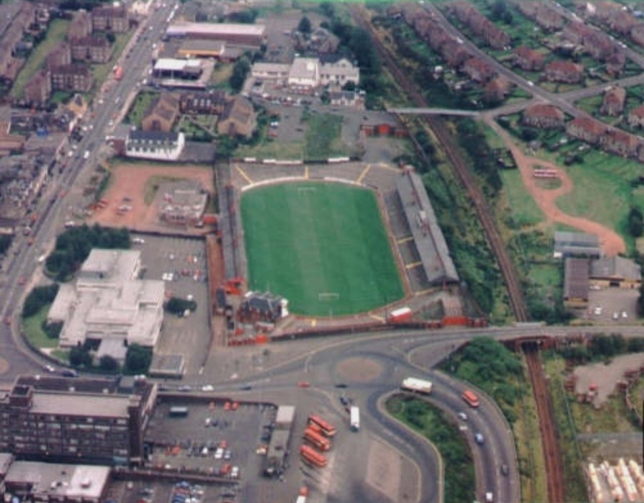 Old AIRDRIE PICS tweet media