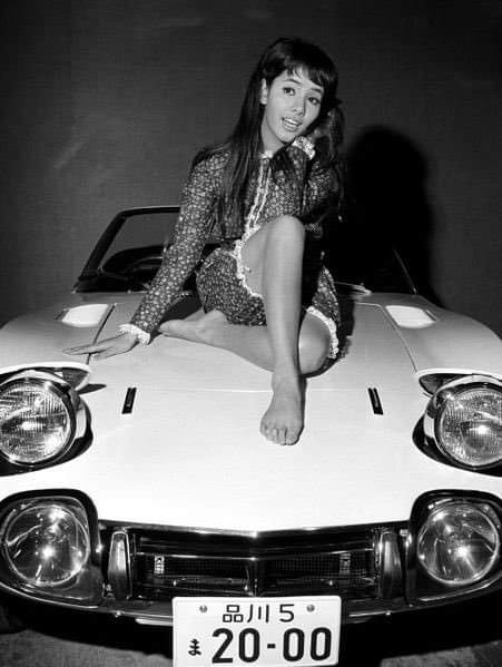 浜美枝さん】わあ💓💞キュート 映画007 ボンドガール 車はTOYOTA2000GT