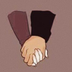 thread of sope holding hands in various ways