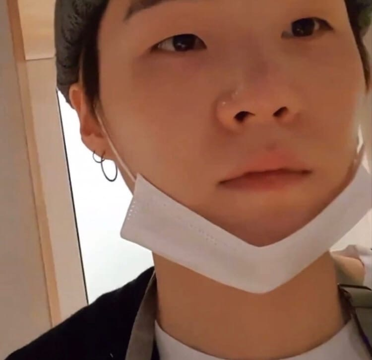 Носик Чимина tweet media