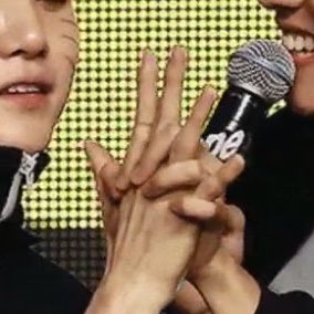 thread of sope holding hands in various ways