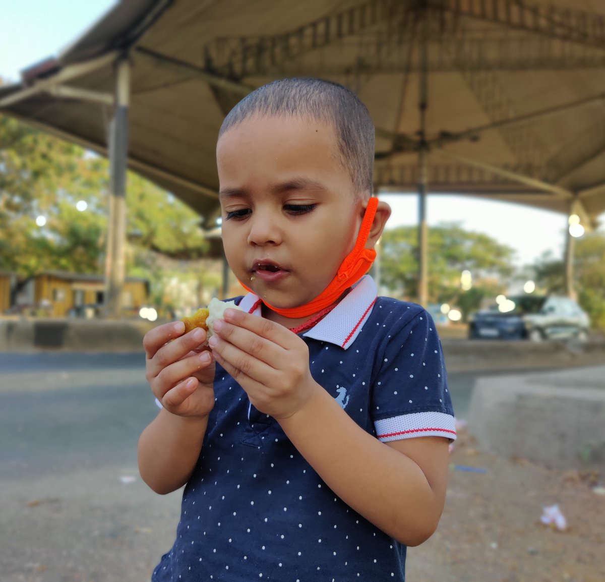 Almost everyone I spoke to said they have been having one meal a day. Including children. This is Harsh. He got a Wada Pav from a well meaning group at the checkpost. For the first time in days, he managed to eat something besides lunch.