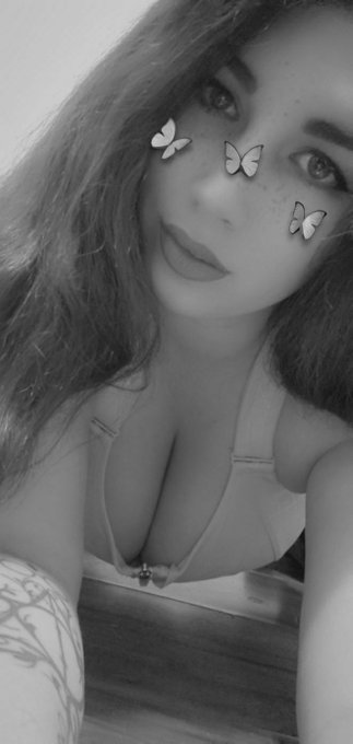 Happy Mother's Day 💓 https://t.co/TcMoWeACMQ