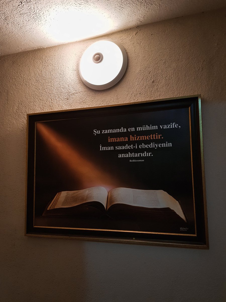Şu zamanda en mühim vazife, imana hizmettir. İman saadet-i ebediyenin anahtarıdır. |Bediüzzaman