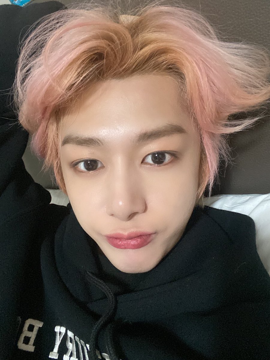 Pink hyungwon a thread: