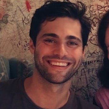huntmalec's tweet photo. o sorrisinho dele que saco🤧🤧 https://t.co/JTirvTGktT