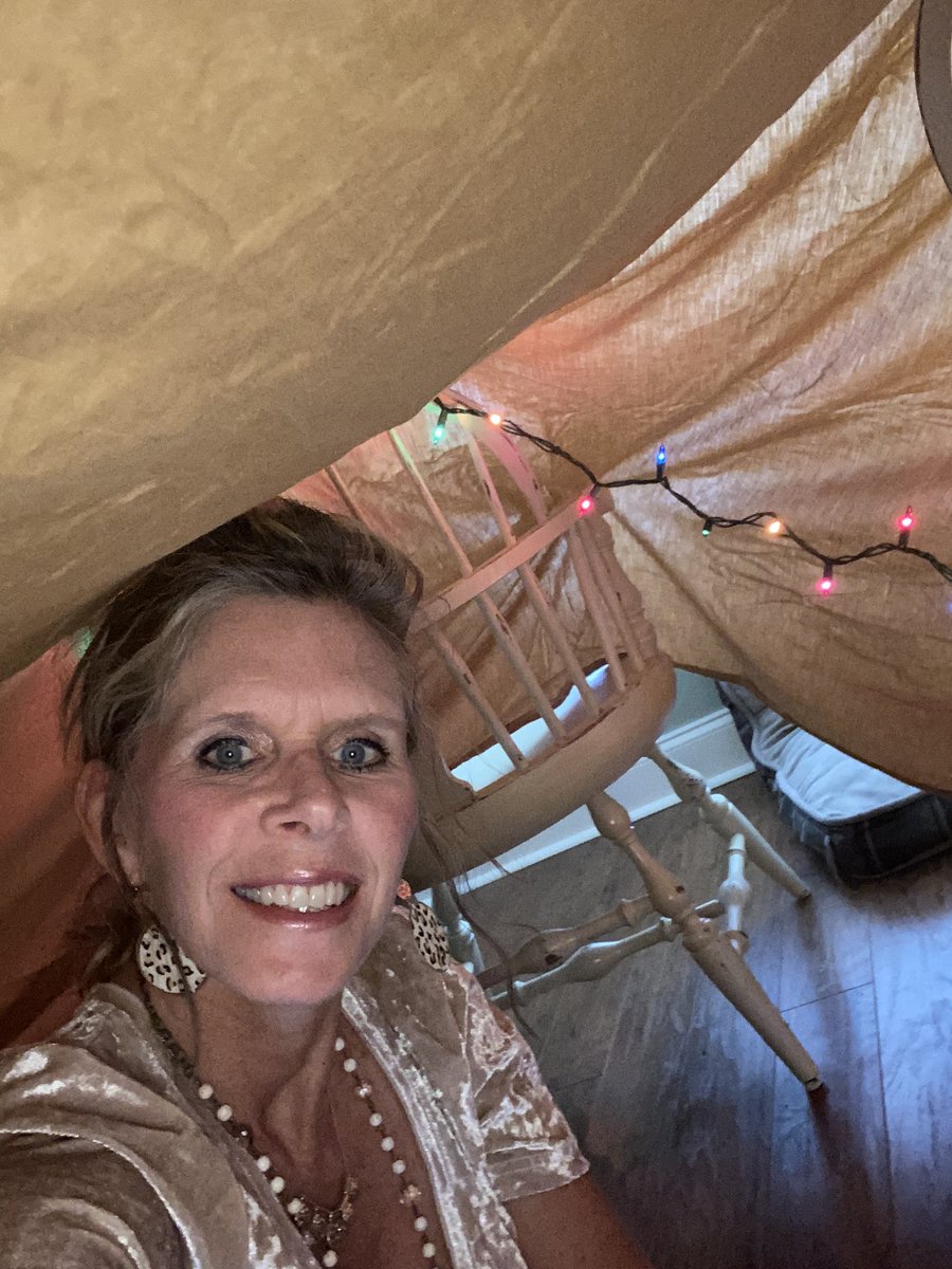 debbyschmucker's tweet photo. Friday FortNight was the BOMB!!   Loved hanging out in my fort and seeing all their creative fort building ideas!!  My teacher ❤️ was so happy. #fortnightfun #greatwaytoendtheweek #funinfirst #ilovemykids https://t.co/VAwpE70GLT
