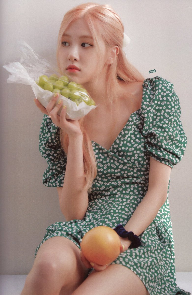 Kim Taehyung as Park Chaeyoung; a necessary thread ➠ @BTS_twt  @ygofficialblink