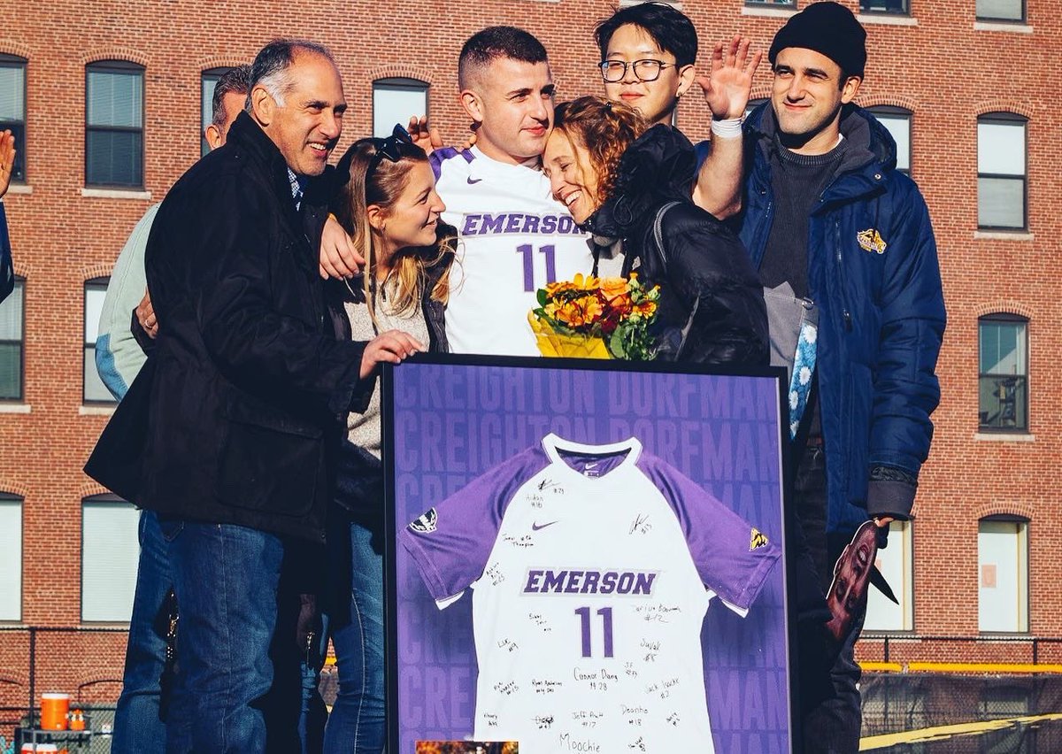 EmersonLions's tweet photo. To all of the amazing mothers of our student athletes, we want to wish you the happiest mother's day 💜 https://t.co/zzIfq2fwbu