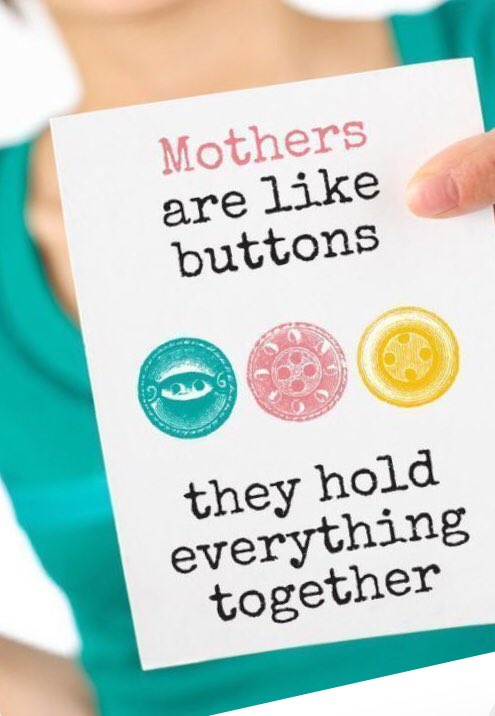 SayoEmily's tweet photo. Happy Mother’s day to all mothers out there #mothersday2020 #motherhood https://t.co/KHkpEjlzK1