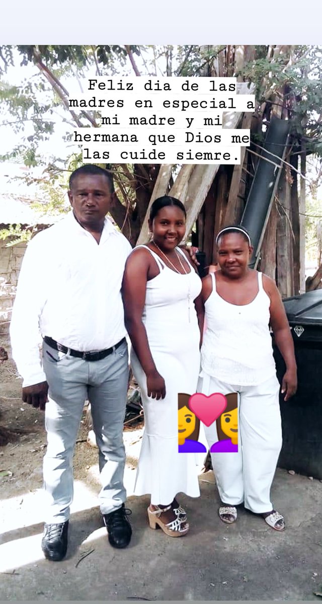 Lpinto32's tweet photo. Dichoso de tener a la mejor mamá, feliz dia las amo https://t.co/dcGCz60nsd