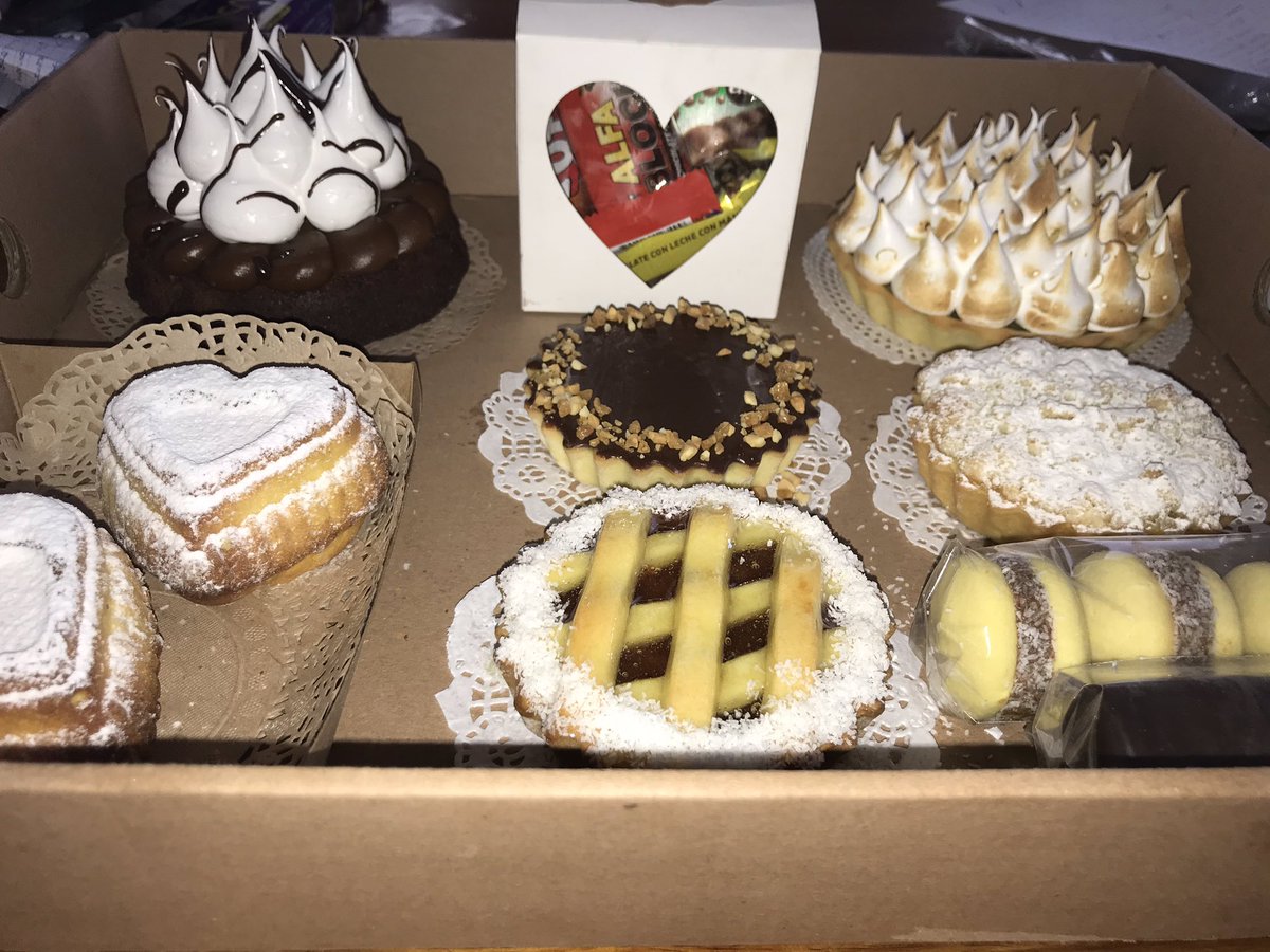 Chicos/as este es el Instagram del emprendimiento nuevo que está empezando mi mamá “vancakes.dulcesideas”,si pueden colaborar siguiéndola genial.
Hace unos desayunos riquísimos y súper contundentes para compartir!
Retwitteen❗️❤️