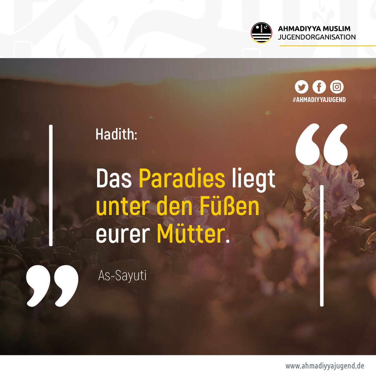 ysnasir's tweet photo. Muttertag
Es ist ein Tag der für uns Menschen nicht nur an einem bestimmten Tag sein sollte, sondern jeder Tag im Jahr sollte für uns Muttertag sein.
#Muttertag #MutterImIslam @AhmadiyyaJugend @AMJRuesselsheim @MKARuesselsheim
@AhmadiyyaDE https://t.co/hZpw6d66Ia