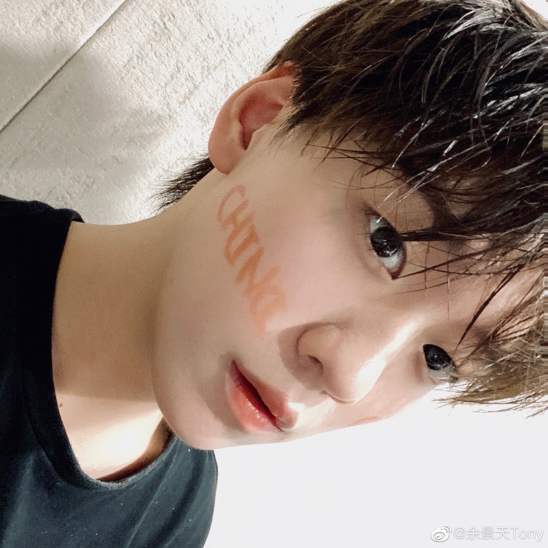 TWENTonY's tweet photo. 토니 미자탈출까지 235일 남았습니다 https://t.co/wYZxiPR5Cb