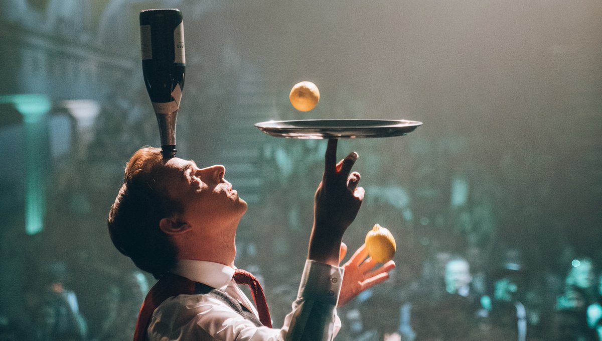 Party like Gatsby tweet media