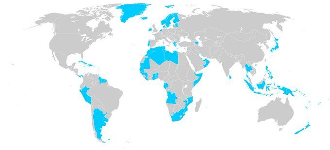 simongerman600's tweet photo. Map shows all countries where the capital city is located at the coast. This is excellent trivia knowledge. Source: https://t.co/jlTXlFfRuc https://t.co/wNBjYBA0KN