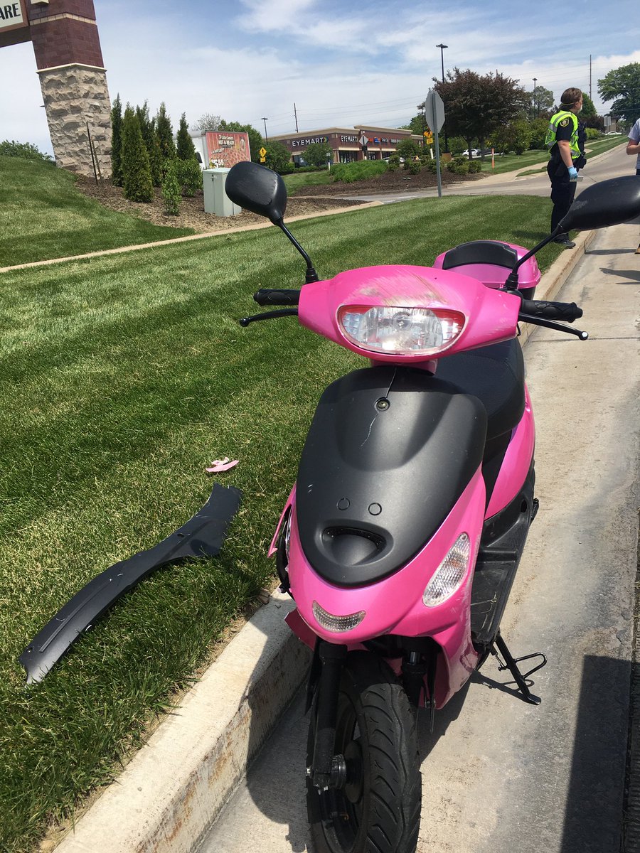 techno_nun's tweet photo. PayPal is violetviolence98@gmail.com , I’d be #papablessed to get this money... my boyfriend and I got hit by a car yesterday and I gotta replace my two week old, totaled scooter🥴 https://t.co/ZtOUW4mgPm