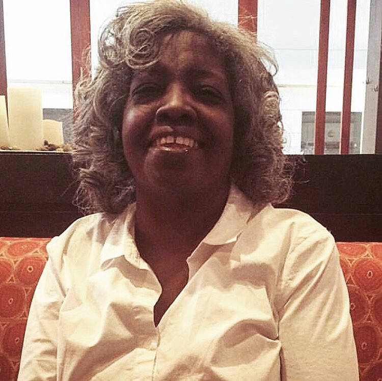 Damacmuzik's tweet photo. She:
1. Raised me.
2. Is awesome.
3. Wears #DamacMerch everyday.
4. Is #MamaMac
Happy Motherβs Day. Congrats - you are #dafanoftheday https://t.co/OUHU6gQKjl