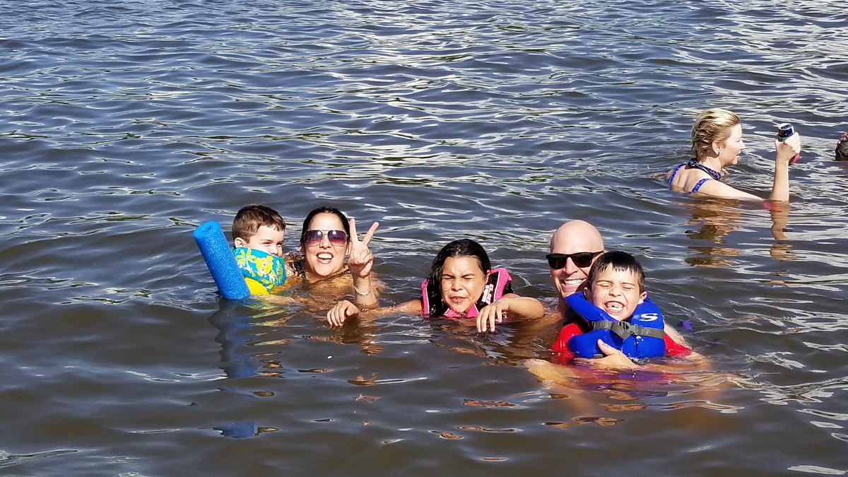 Tim Riley tweet media