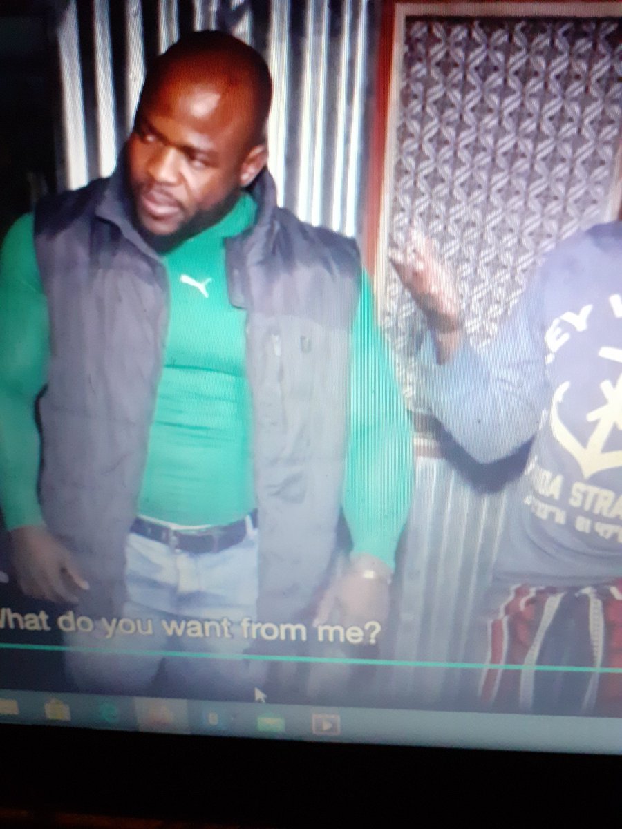 LadyZee94696862's tweet photo. #Uyajola99 na I'm focusing on the bodyguard that's the main attraction  of this episode. Bathathe mzimba oqinile💪. #sgora. https://t.co/q7ZbiD5I7y