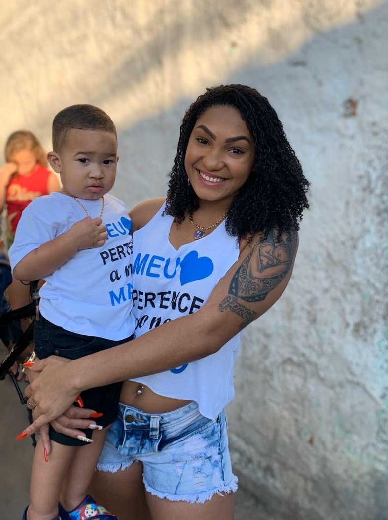 Millyhenryy's tweet photo. Obg por me fazer a mãe mais feliz e realizada do mundo, ser melhor por você a cada dia, eu te amo demais 👩‍👦🥰❣️ https://t.co/303wKBl5Uo