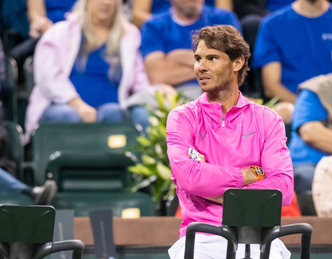 March arrives and Rafa flies to Indian Wells where he participates at the Eisenhower Cup, together with a bunch of other players.He wins his first match against Fritz 10-8 and loses against Stan Wawrinka 13-11. Raonic will win the exho.