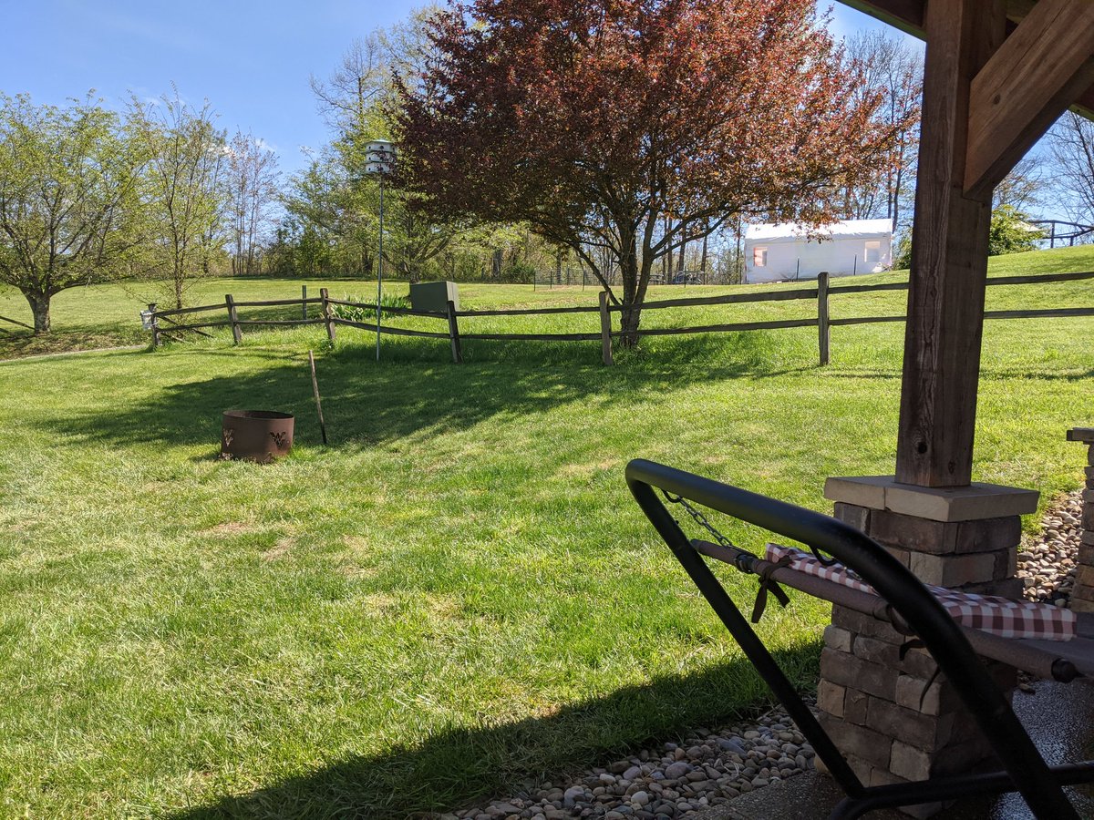 eswierkos's tweet photo. Southside of Heaven. @RyanBingham #arnettsville #morgantown #wildnwonderful https://t.co/QilOH92iTZ