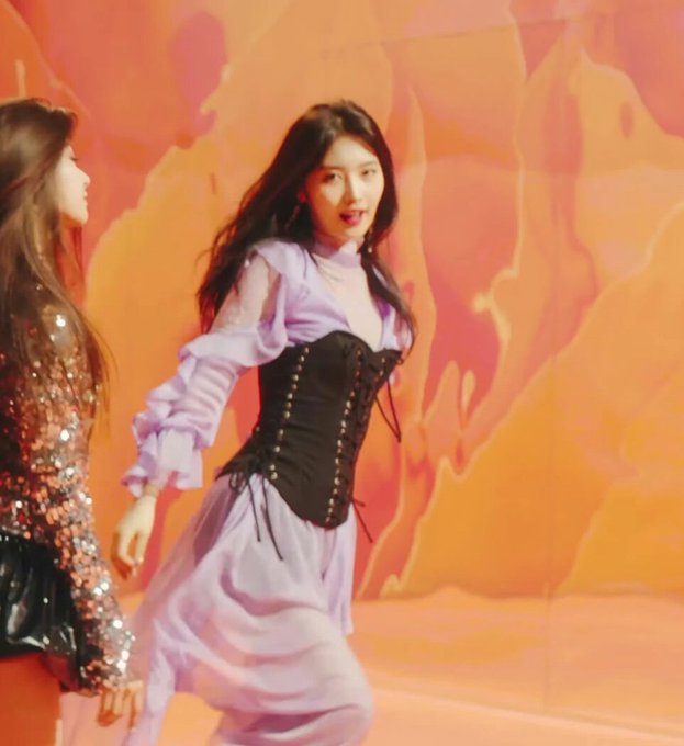 Corsets over dresses; another style choice jennie made herself during her solo promotions and it was a hit with idol stylists