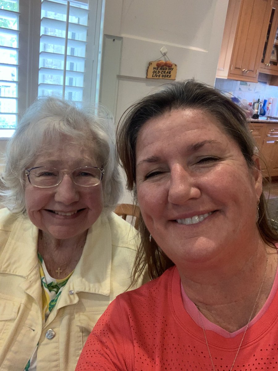 Happy Mother’s Day!  Thank you to our mothers  for helping our 🐻 reach our dreams of being scholar-champions!  Thank you to my mom, Nini!