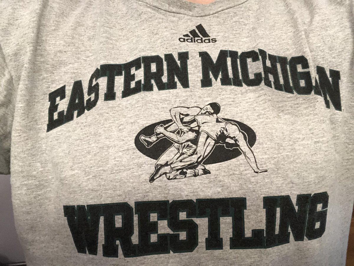 TheSaltyWalkon's tweet photo. Day 10 of #WrestlingShirtADayInMay and paying my respects. https://t.co/kXmJQ8HzTg