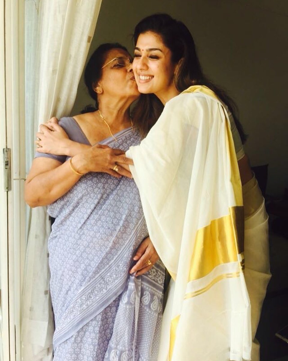 nayantharaau's tweet photo. #MothersDay q https://t.co/aUc7ToBqCF