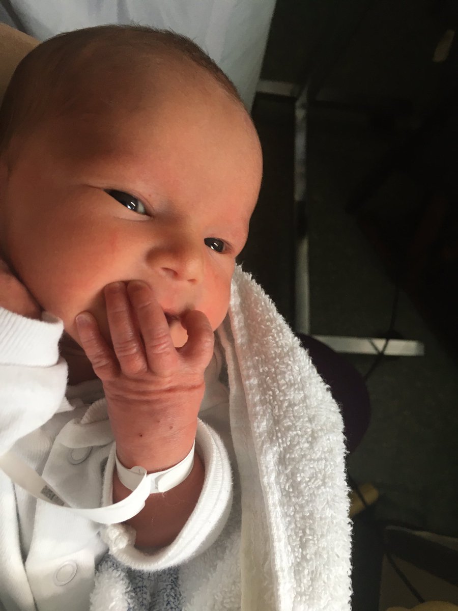 Julie Vaux DR tweet media