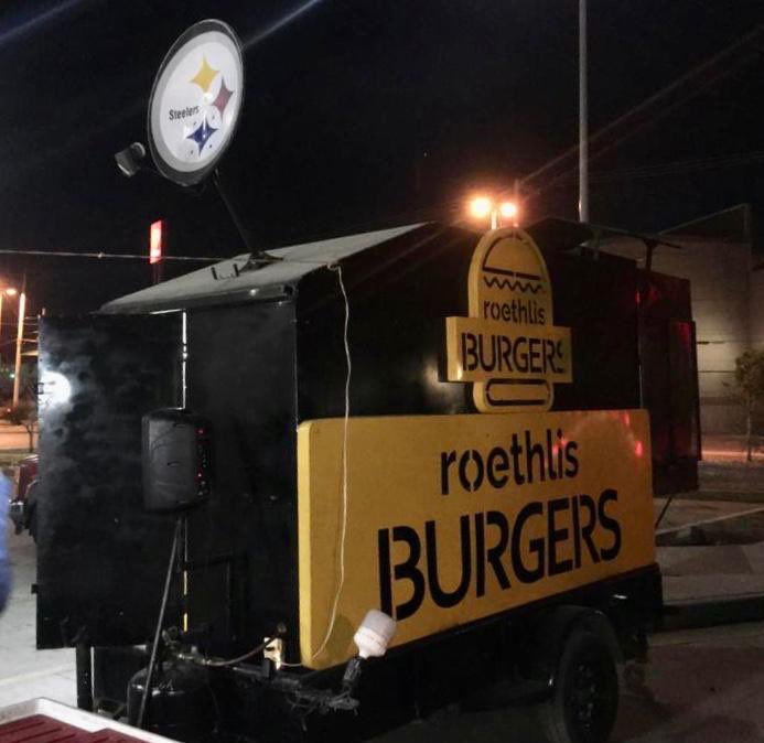 JUANDEDIOSP's tweet photo. HERE WE GO! RoethlisBURGERS THE BEST!!! MEXICO https://t.co/96sbPiqseS