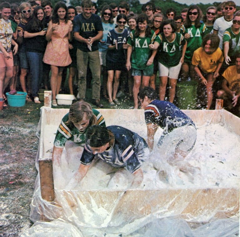 Vintage UNT Greek dump from ‘69 and ‘71. Submit your parents/grandparents vintage #UNT Greek Life pics via DM to be featured (18+) #GMG