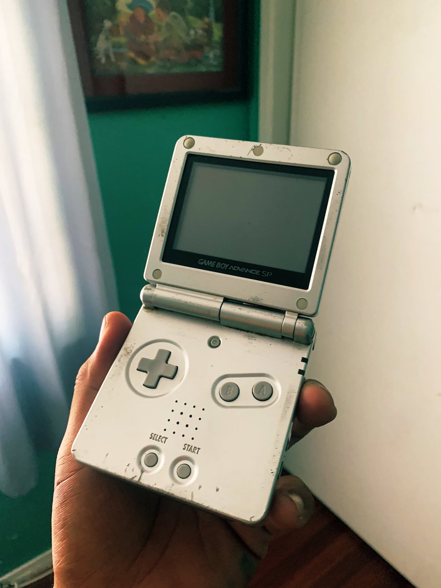 yungbarco1's tweet photo. Let’s confuse the youth https://t.co/w3dajMDp7a