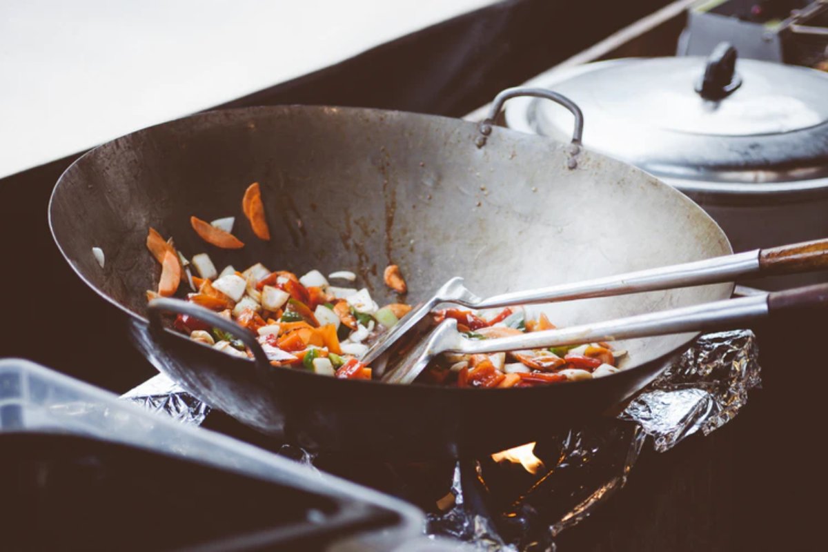 HouseofNanking's tweet photo. Want to try your hand at cooking with a wok? Find some great tips here: https://t.co/d7mzARCOSo https://t.co/5Salv4xI5v